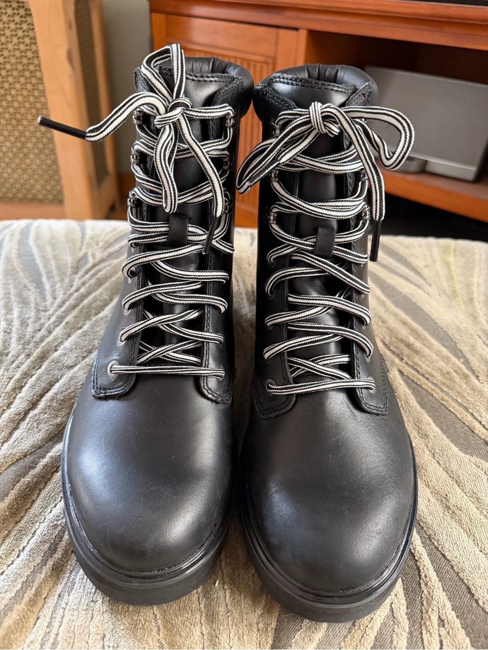 Sorrel Black Lace-Up Waterproof Combat Boots